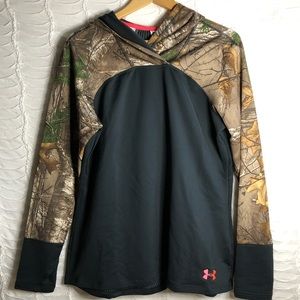 Under Armour Woman Camo Tevo hoodie size xl